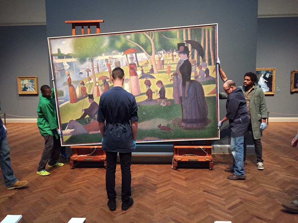 Seurat cambia sala all'Art Institute di Chicago.