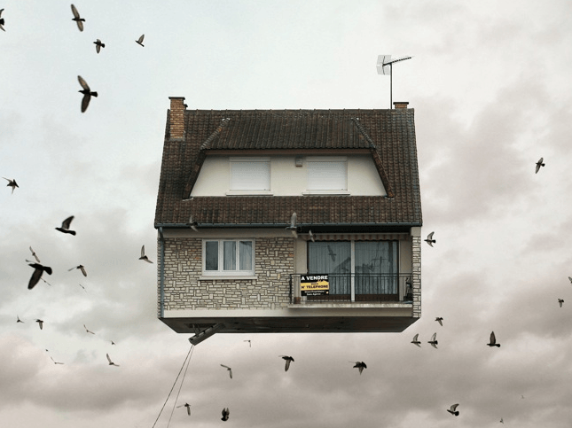  19 case volanti del fotografo francese Laurent Chehere