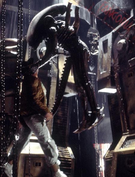 027_alien_ridley scott_sigourney weaver