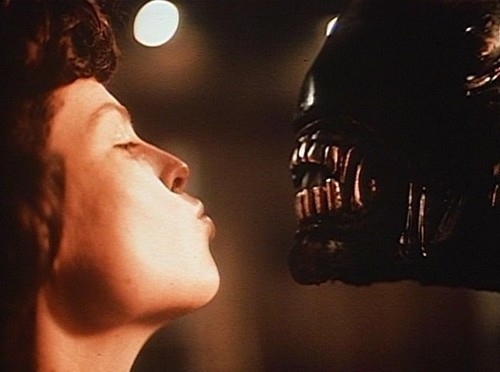 029_alien_ridley scott_sigourney weaver