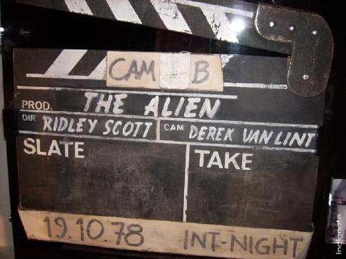 100_alien_ridley scott_sigourney weaver