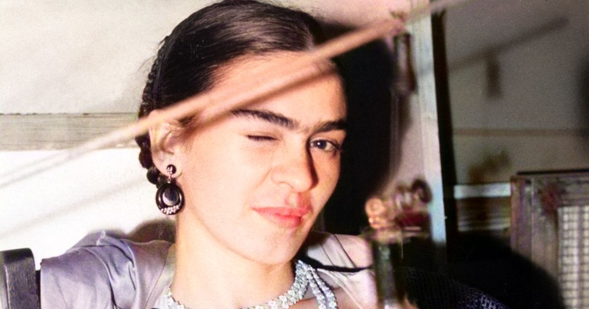  Perché Frida Kahlo aveva il monociglio